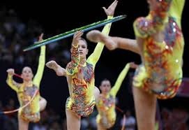 篮球比赛不好看，但有这拉拉队也值回票钱了