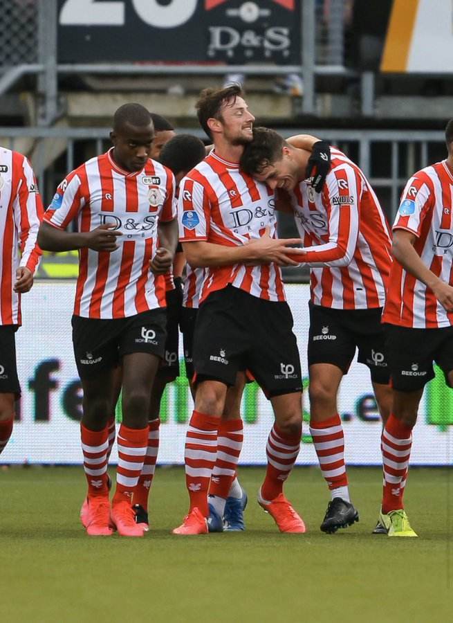 此火炬由竹 此火炬由竹