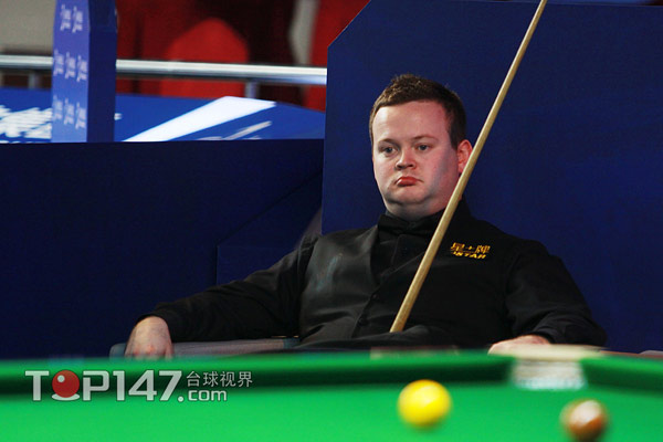 险撞篮板 险撞篮板